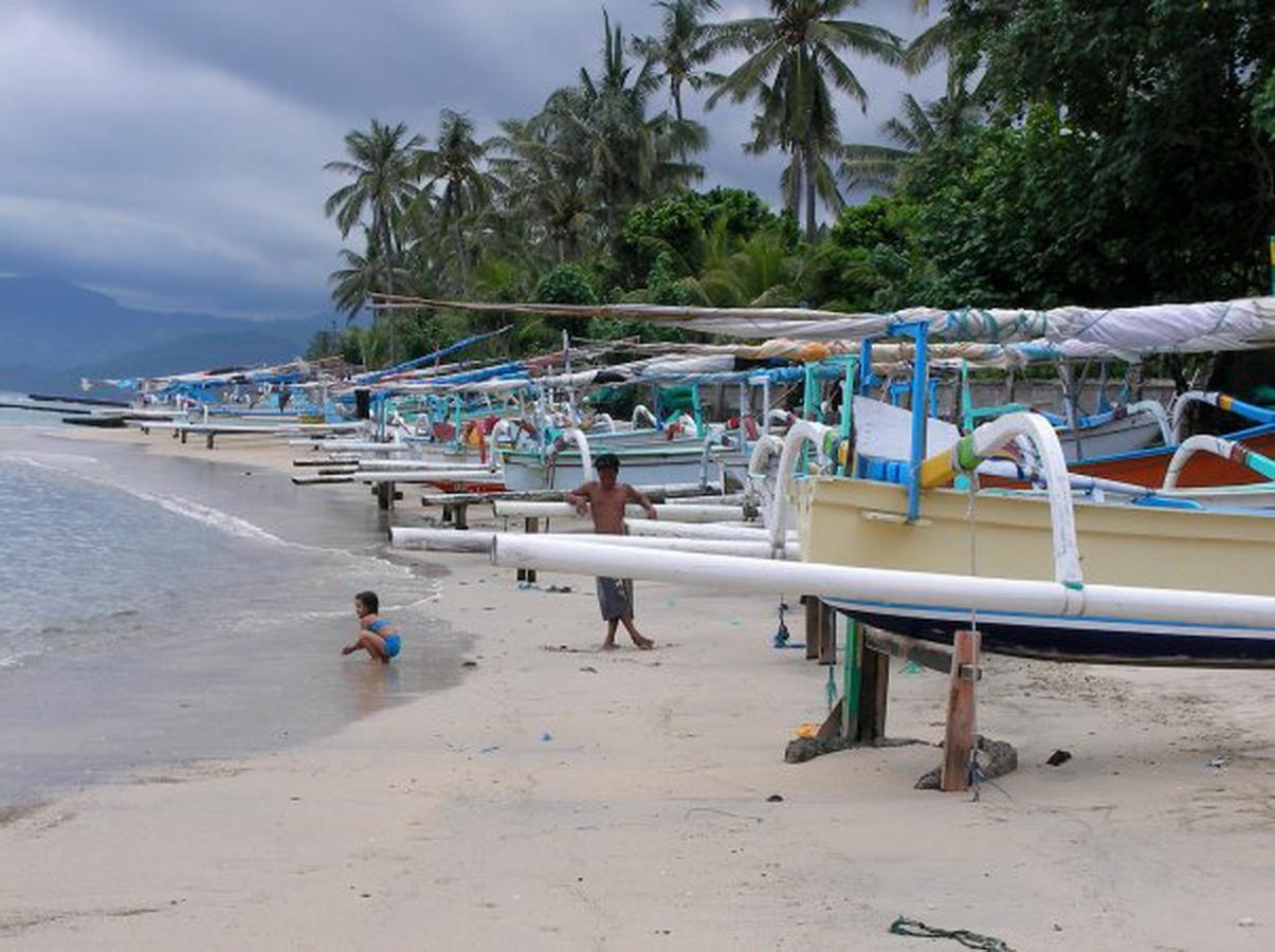 Lembongan Hostel Екстериор снимка