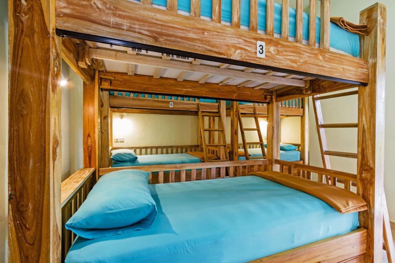 Lembongan Hostel Нуса Лембонган Екстериор снимка