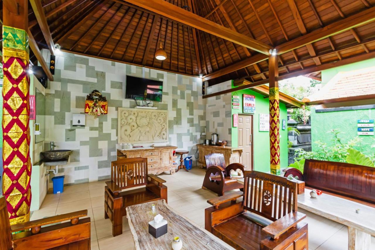 Lembongan Hostel Екстериор снимка